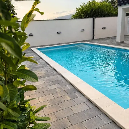 Elaan Pool&residence Daire *