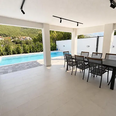 Daire Elaan Pool&residence Mostar